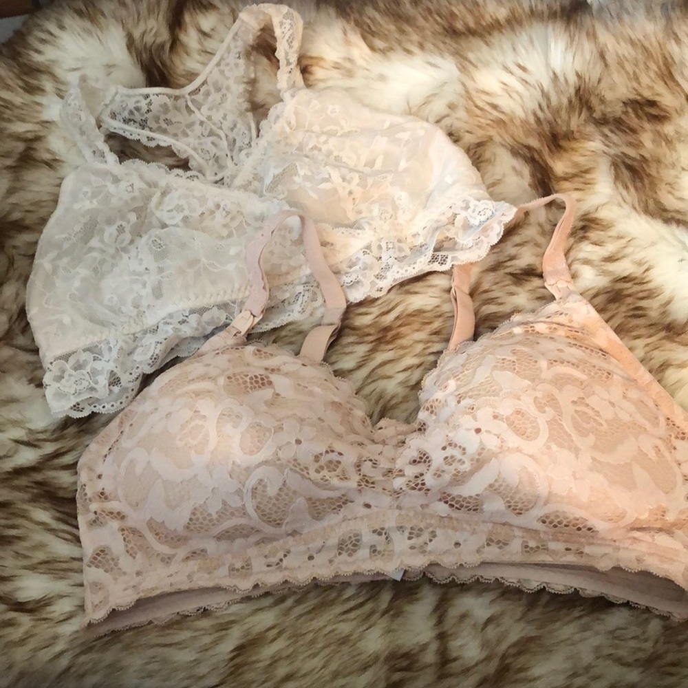 2 nursing bras paramour & motherhood maternity